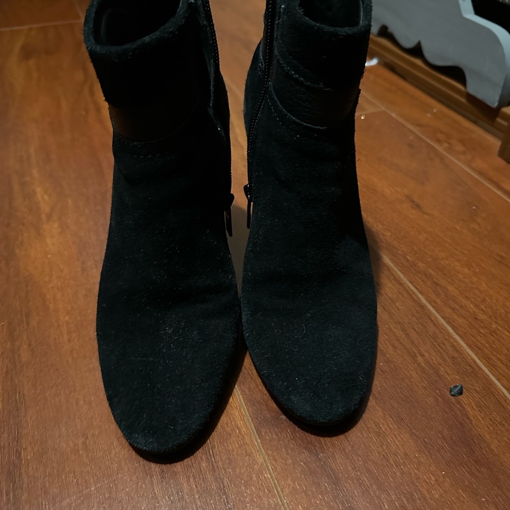 Tory Burch Suede black ankle boots - Picture 4 of 4